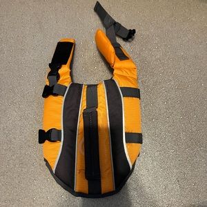 Dog life vest